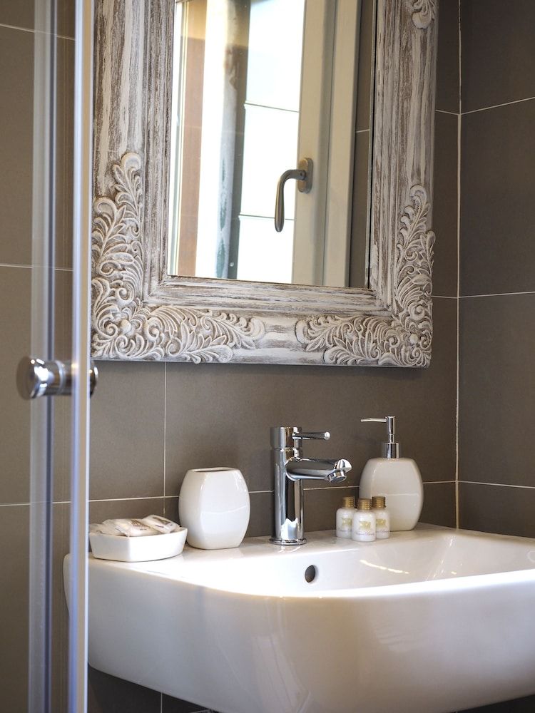 Majestic Rialto House Apartment, 2 Bedrooms 8