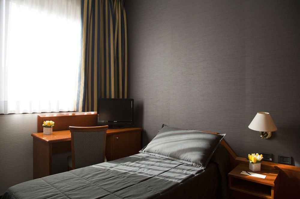 undefined Hotel Zone