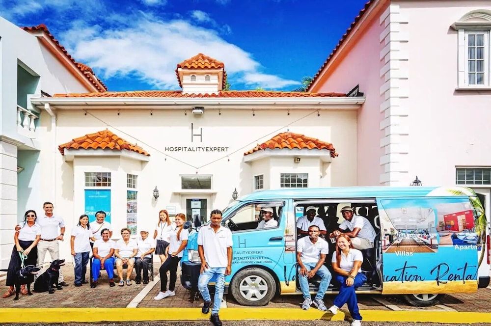 Nianna Coral Bay Gorgeous Townhouse 2