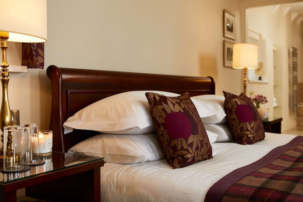 Macdonald Houstoun House