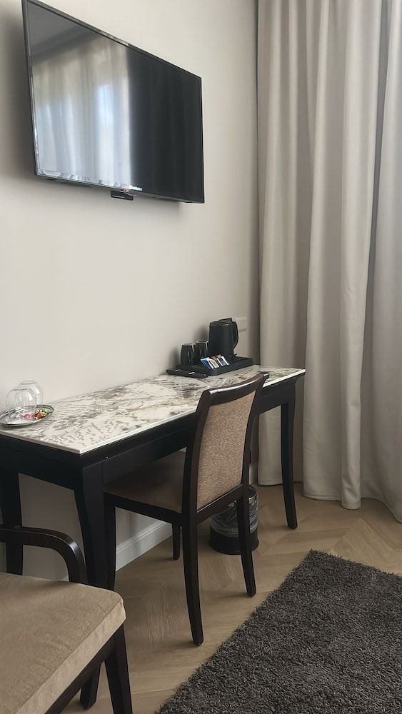 Hotel Comtur Superior Single Room 5