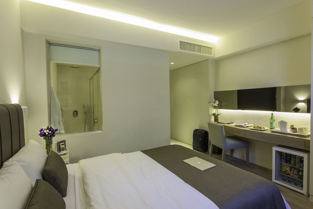 undefined ALQasr Metropole Hotel