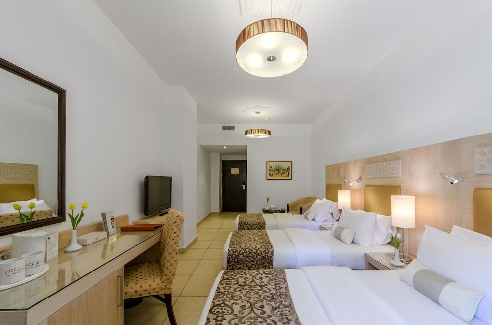 undefined Toledo Hotel 10