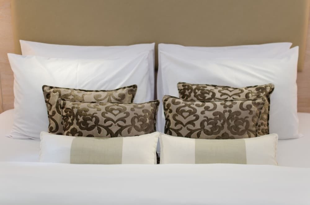 undefined Toledo Hotel 7