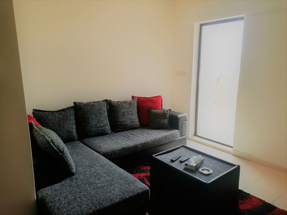 Cozy Dair Ghbar Apartments Panoramic Apartment, 2 Bedrooms, Smoking, City View 24