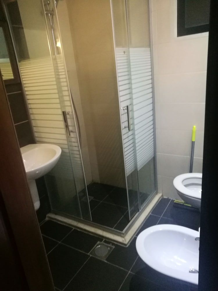 Cozy Dair Ghbar Apartments Deluxe Apartment, 2 Bedrooms, Accessible, Smoking 7