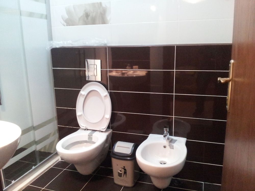 Cozy Dair Ghbar Apartments Deluxe Apartment, 2 Bedrooms, Accessible, Smoking 6