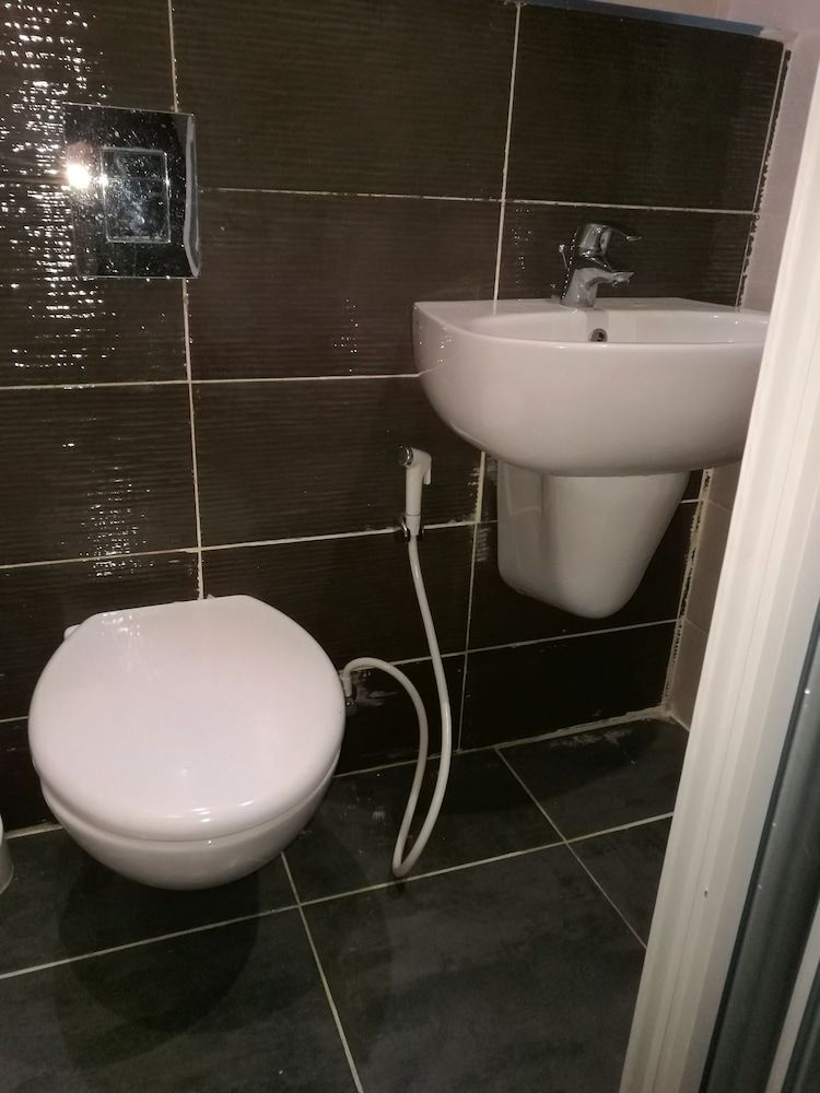 Cozy Dair Ghbar Apartments Panoramic Apartment, 2 Bedrooms, Smoking, City View 16