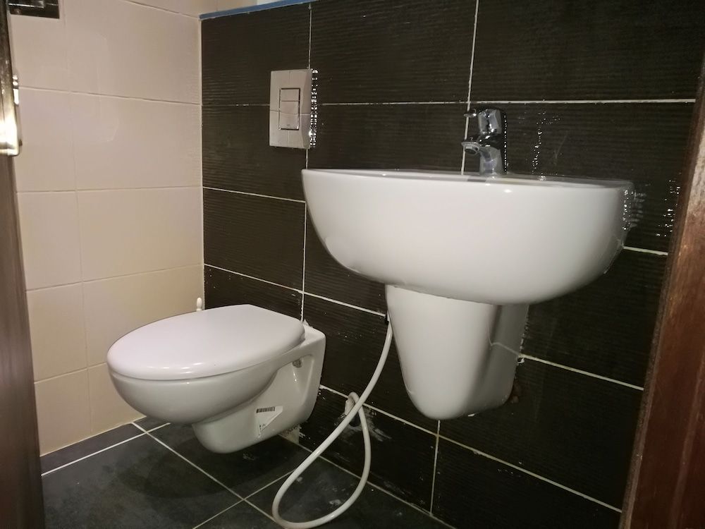 Cozy Dair Ghbar Apartments Panoramic Apartment, 2 Bedrooms, Smoking, City View 10