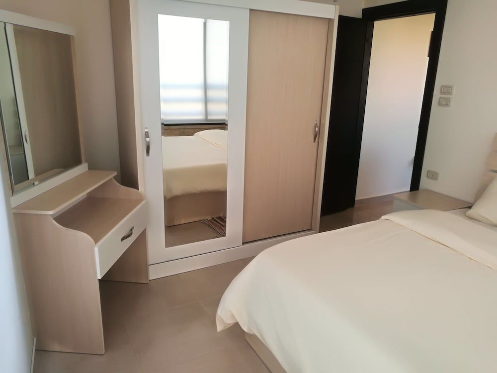 Cozy Dair Ghbar Apartments Elite Penthouse, 1 Bedroom, Mountain View 3