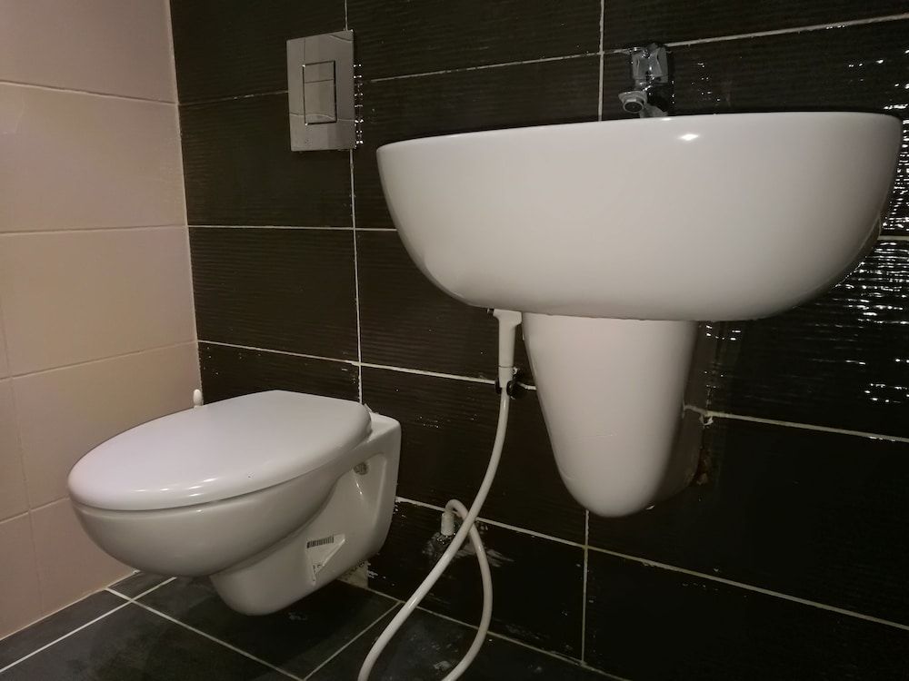 Cozy Dair Ghbar Apartments Panoramic Apartment, 2 Bedrooms, Smoking, City View 11
