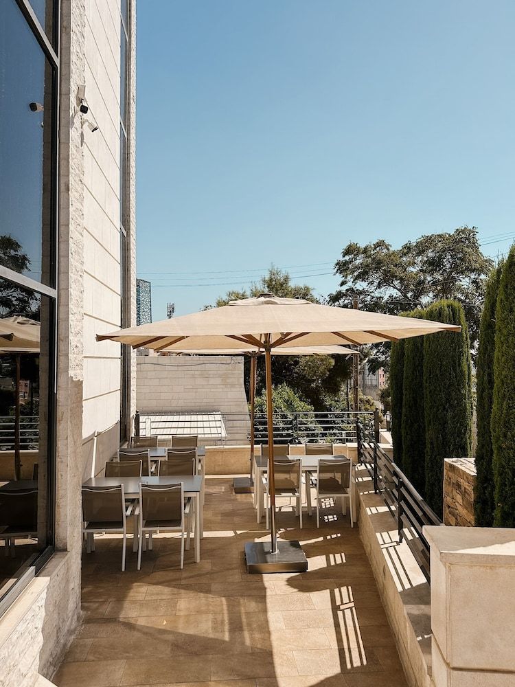 undefined Celino Hotel 5