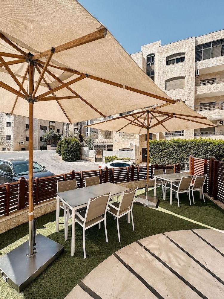 undefined Celino Hotel 4