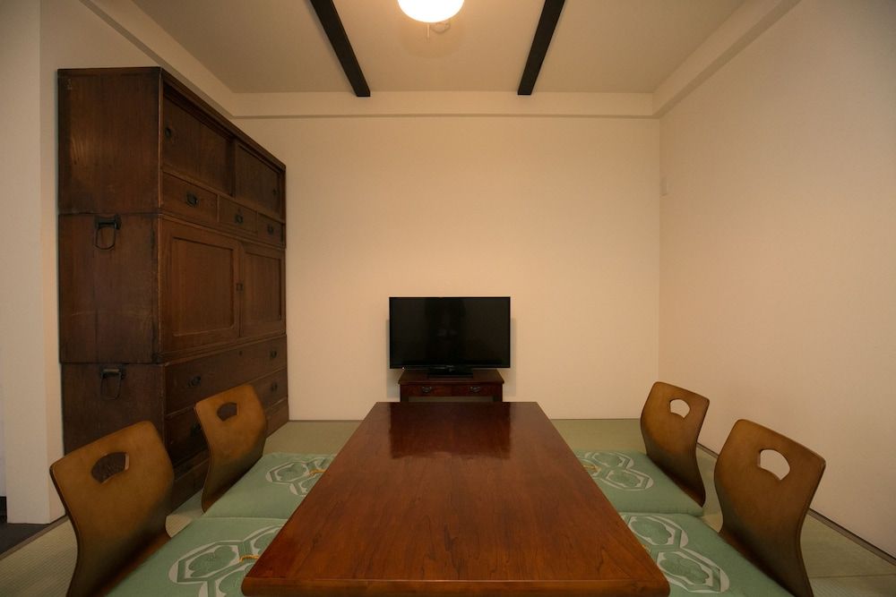 Nijo Yu-Rakukan Private Vacation Home 14