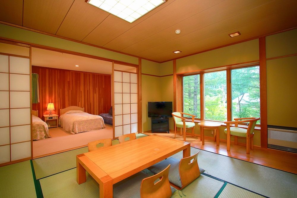 Hatago SAKURAYA