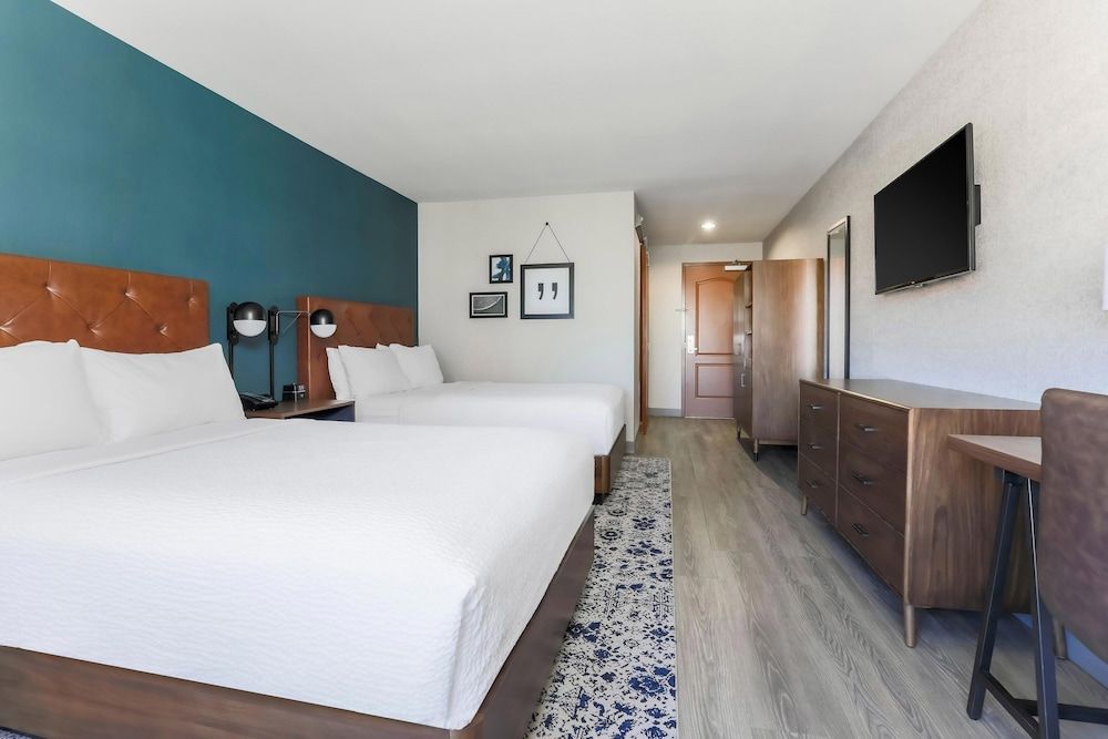 Deluxe Room, 2 Double Beds