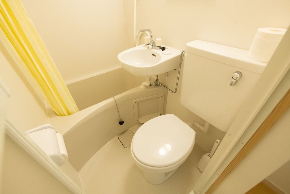 Destiny Inn Sakaiminato Basic Quadruple Room 3