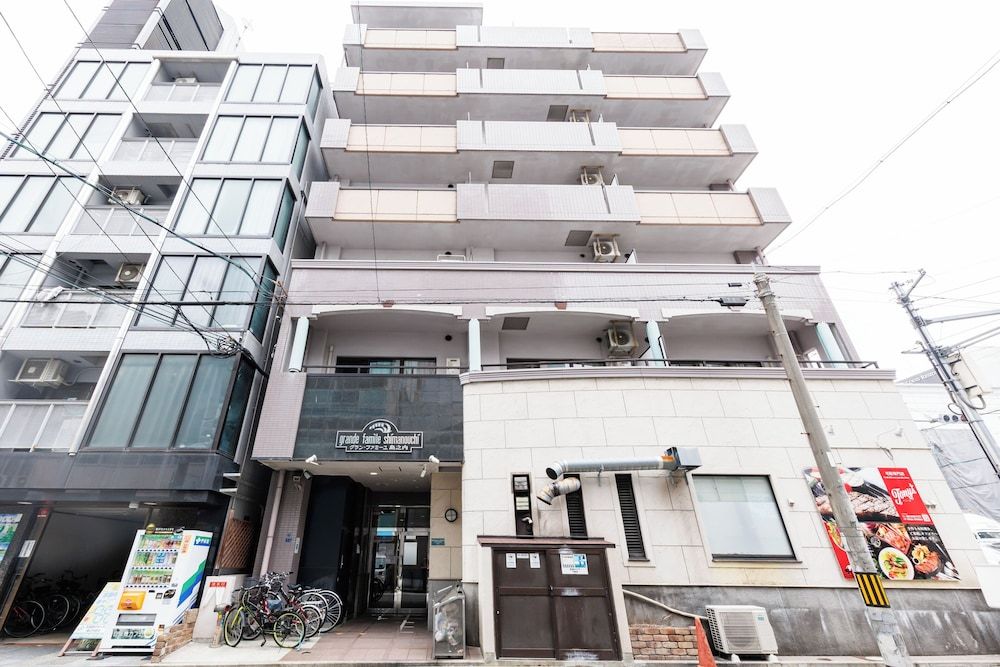 undefined Grande Famille Shimanouchi Dotonbori Condo 9