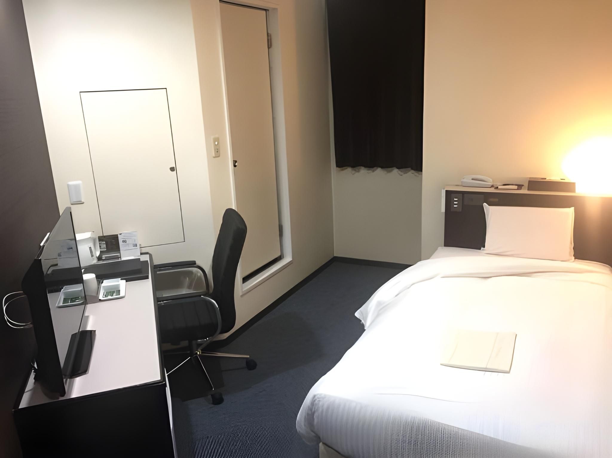 Single Room Type B - Smoking