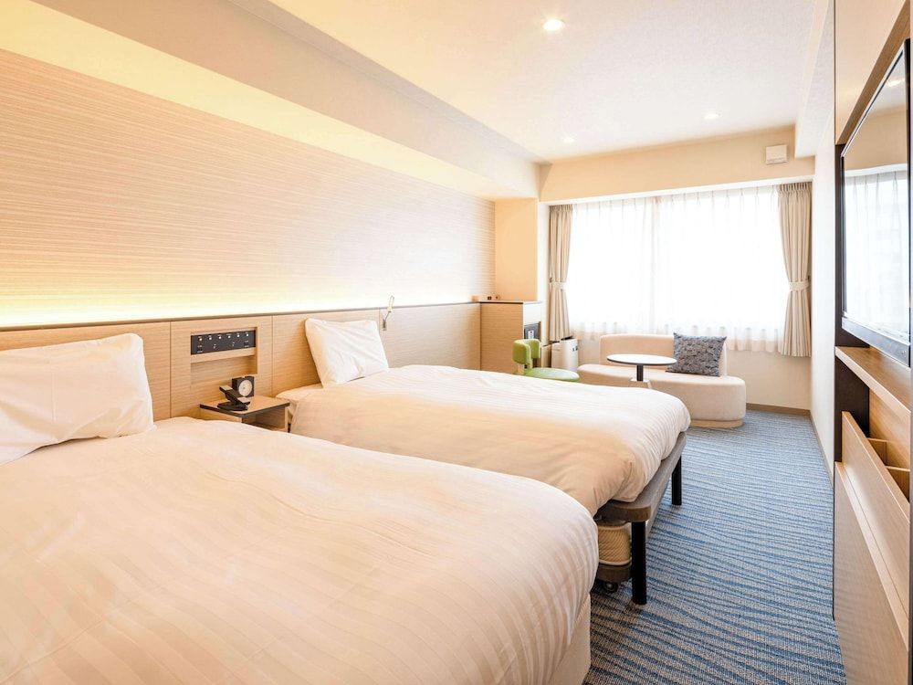 undefined Comfort Inn Kyoto Shijokarasuma 2