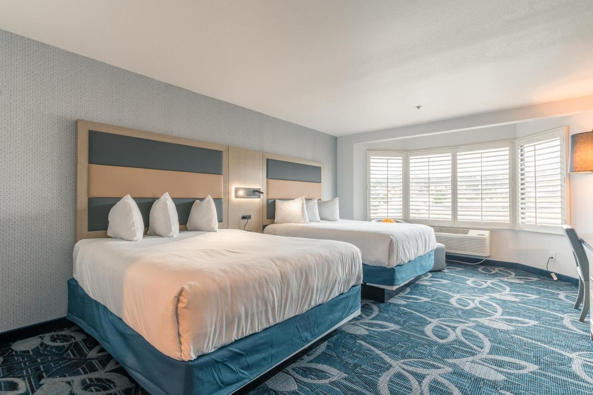 Queen Room with Two Queen Beds - Non-Smoking