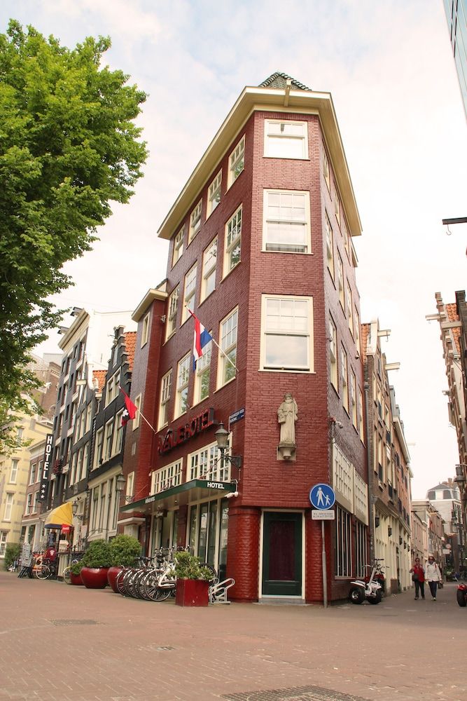 undefined Hotel Avenue 5