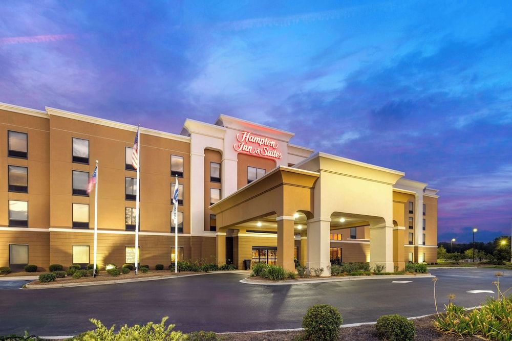 undefined Hampton Inn & Suites Savannah-Airport 3