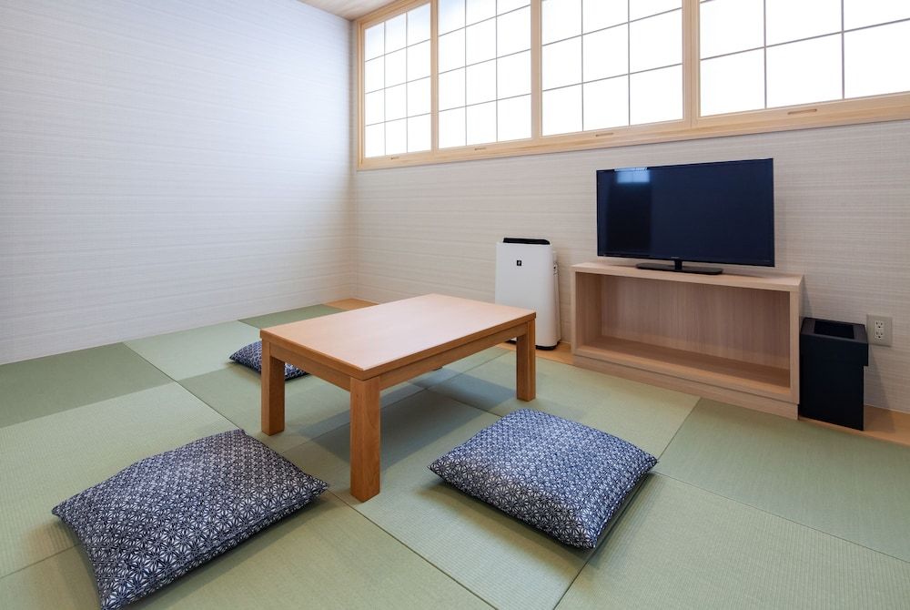 Japanese Room - Washitsu 3, Non Smoking