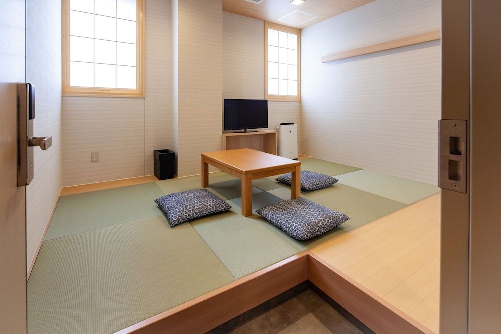 Japanese Room - Washitsu 3, Non Smoking