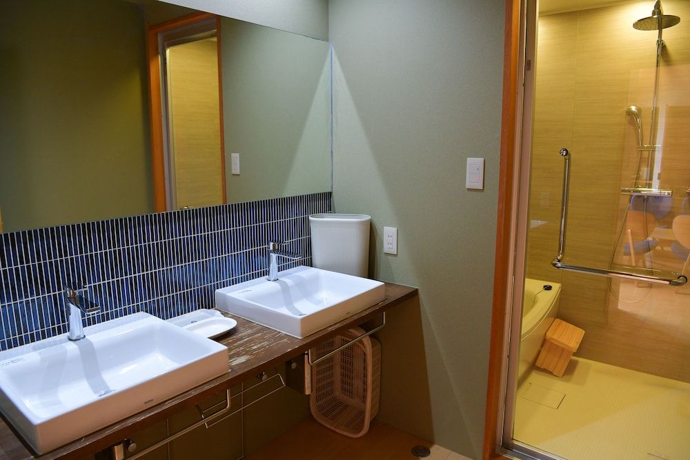 Yunoyado SYOUEI Japanese Style Room for 4 People, Main Building, Non Smoking 3