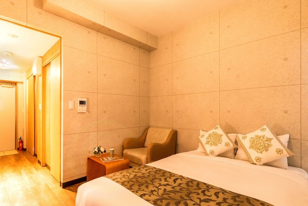 Basic Double Room