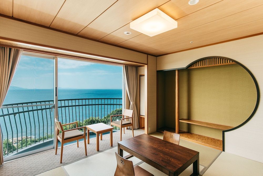 JapaneseC(Ocean View)(6+6Tatami)(With toilet)(Non-smoking)