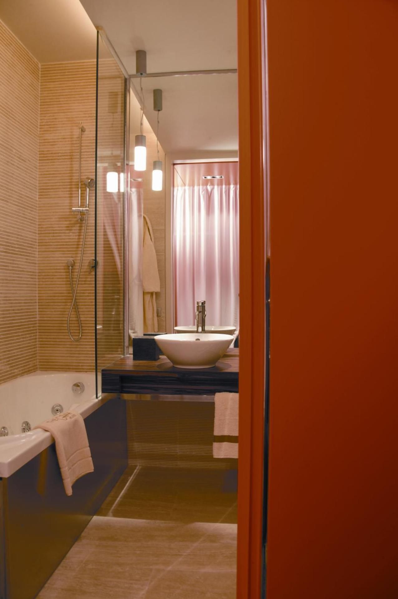 undefined Sina The Gray 9