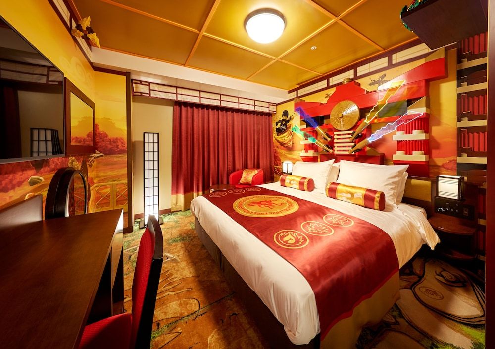 LEGO NINJAGO Premium view