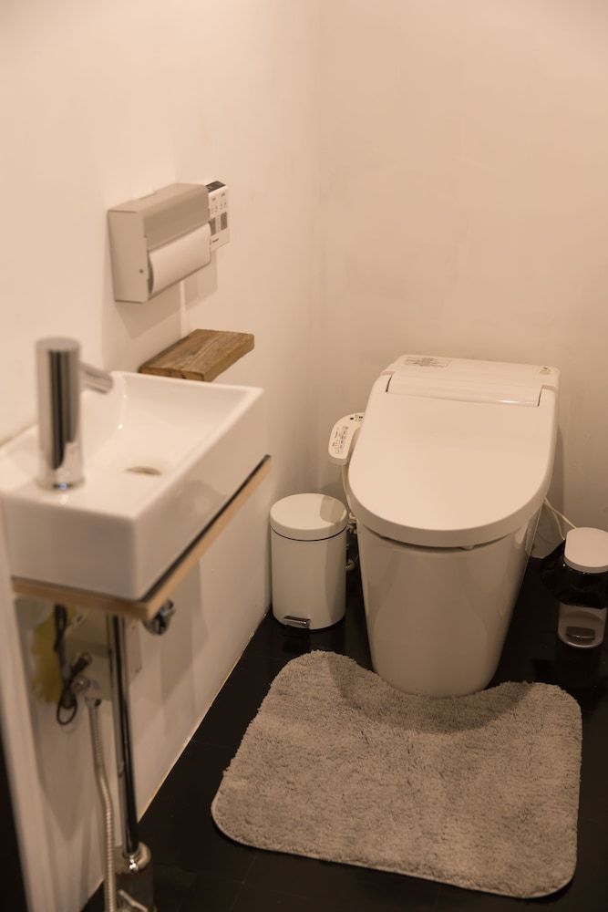 undefined Waves Nakameguro 8