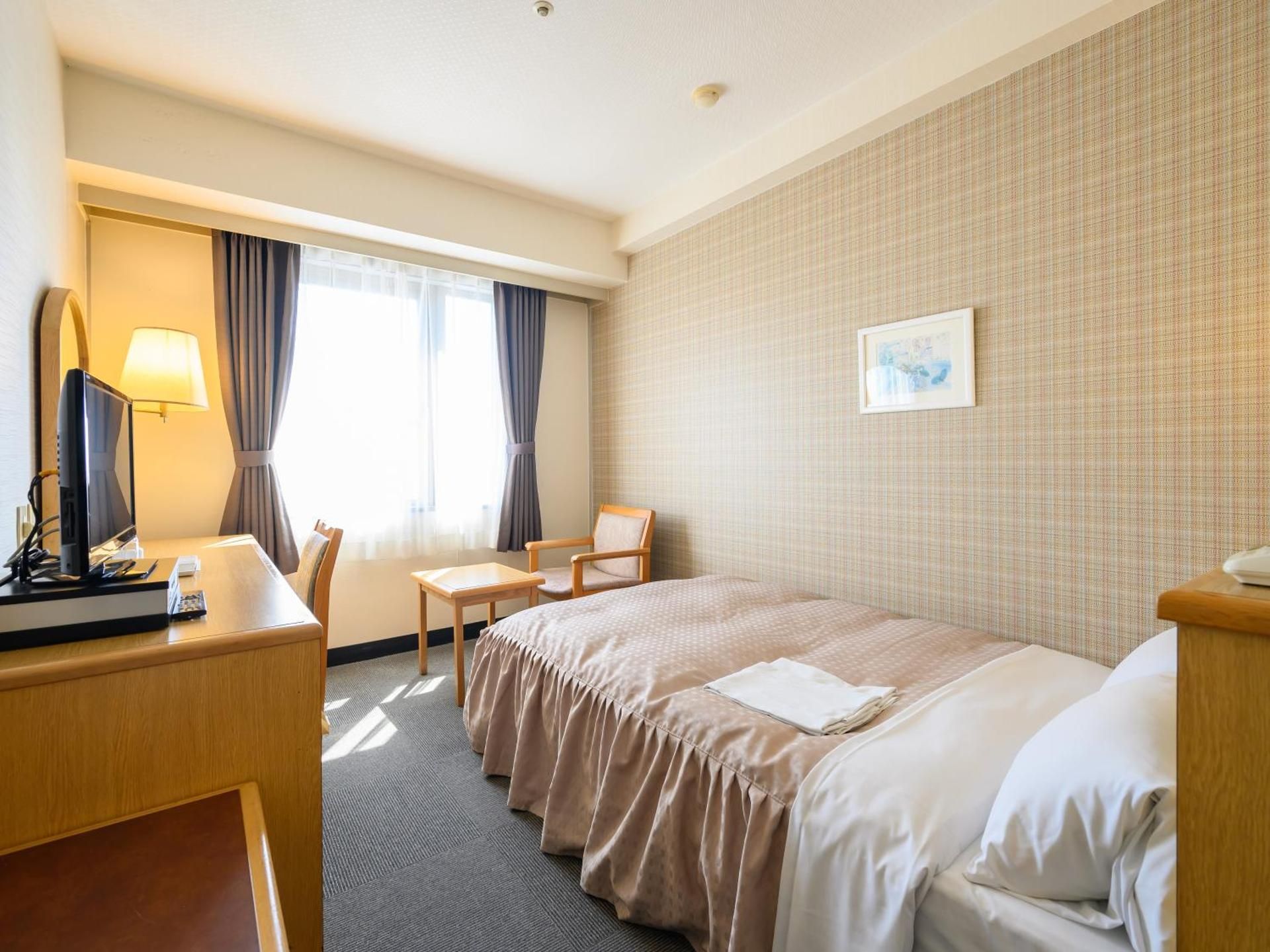 Single Room - Non-Smoking