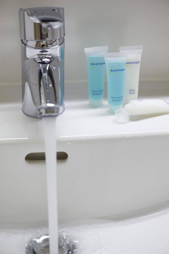 Bastion Hotel Utrecht Deluxe Twin Room, 2 Twin Beds 2