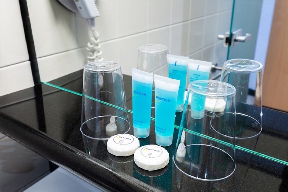 Bastion Hotel Utrecht Deluxe Double Room, 1 King Bed 3