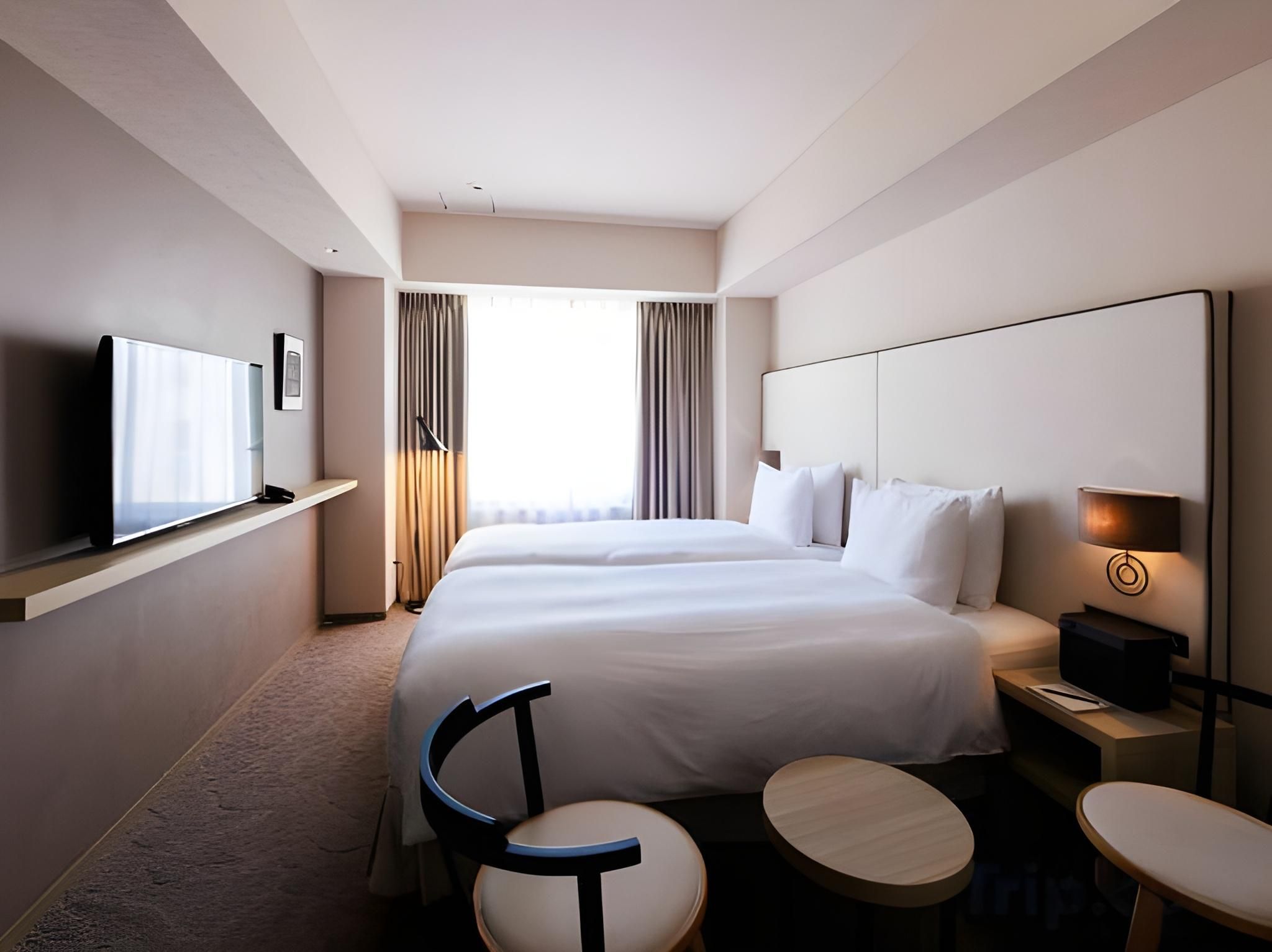 Twin Room with Shower