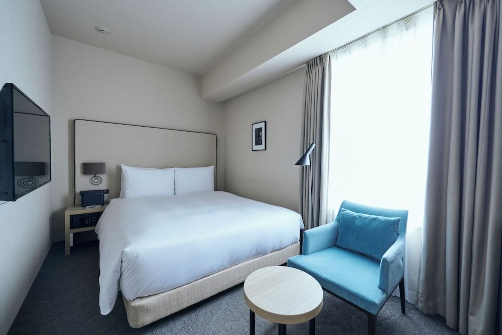 Double Room, Non Smoking (Shower Booth Only, Rainfall showerhead)