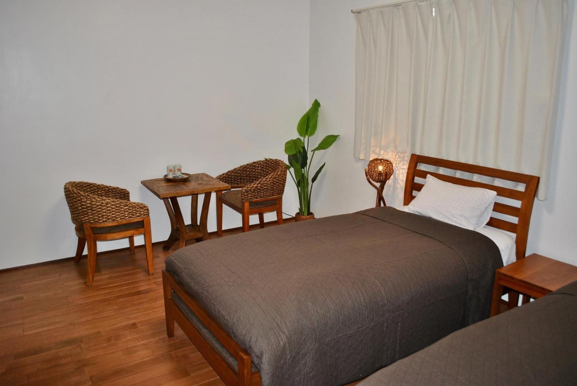 Twin Room with Shared Bathroom - Female Only