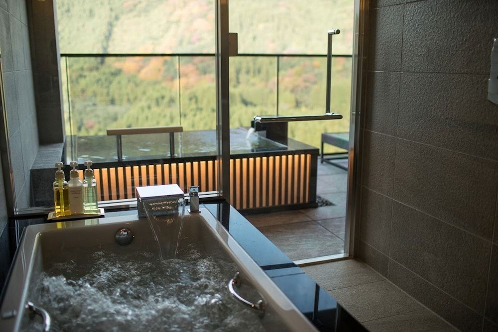 [Residential Villa with Open-Air Bath OUSHUKU Japanese-Western Room] SUITE [Non Smoking]