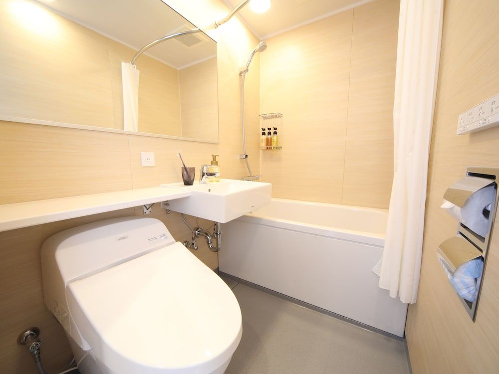 hotel androoms Nagoya Sakae Standard Twin, Non Smoking 4