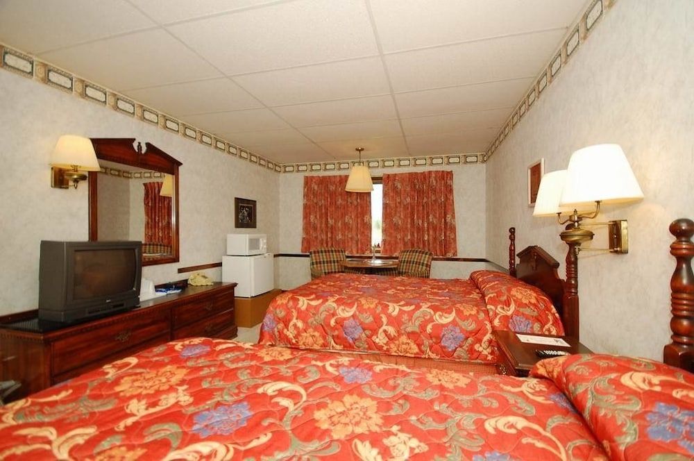 Standard Room, 2 Queen Beds