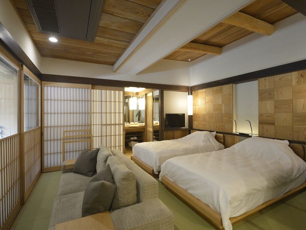Gora Hanaougi Madoka No Mori Deluxe Twin Room, 53㎡,  Japanese Breakfast, Check-in only between 3pm-6pm, Non Smoking