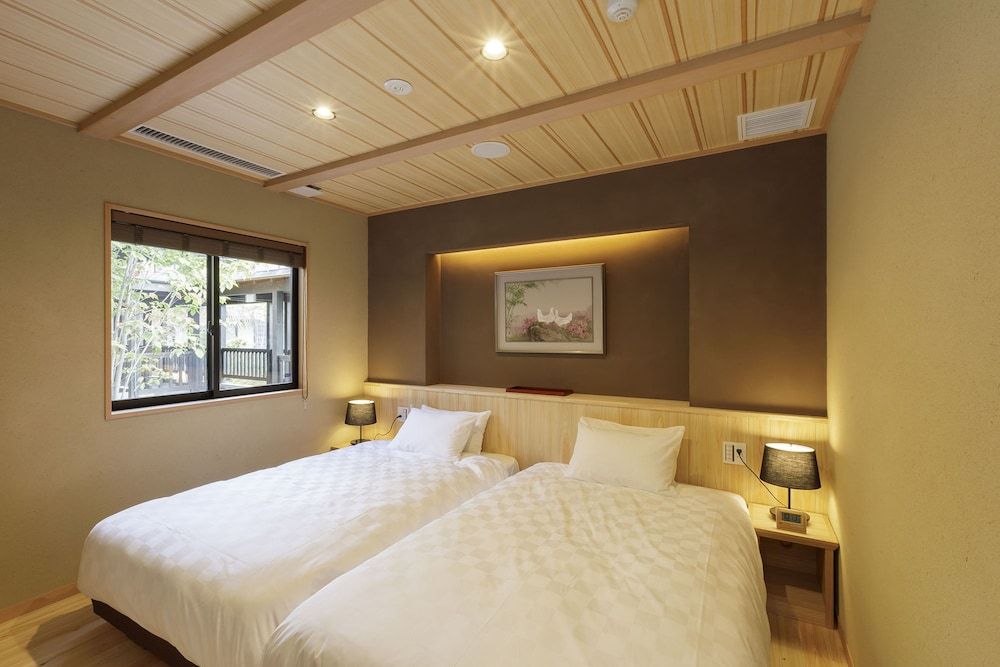 Suite Room A