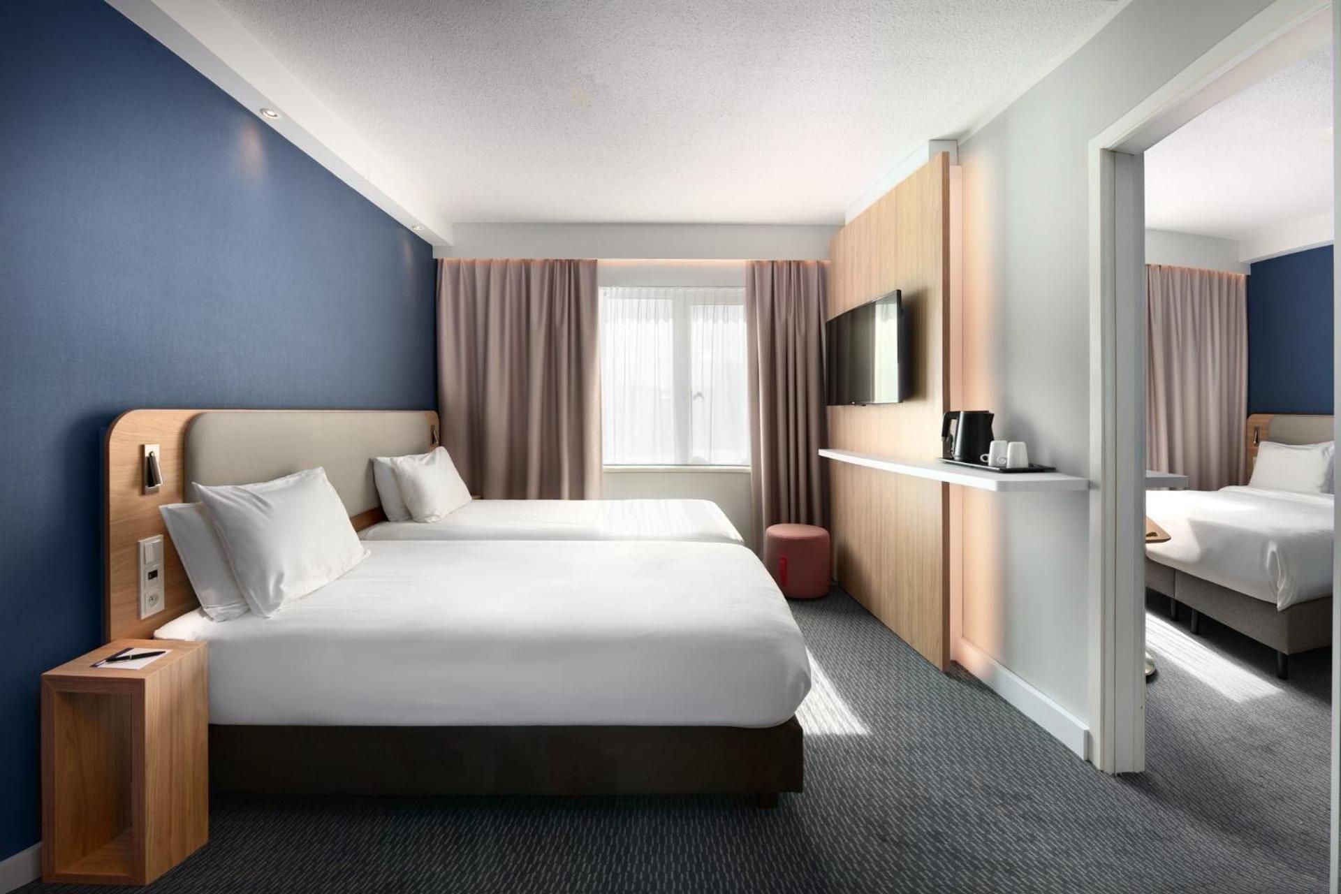 Standard Twin Room - Free Breakfast