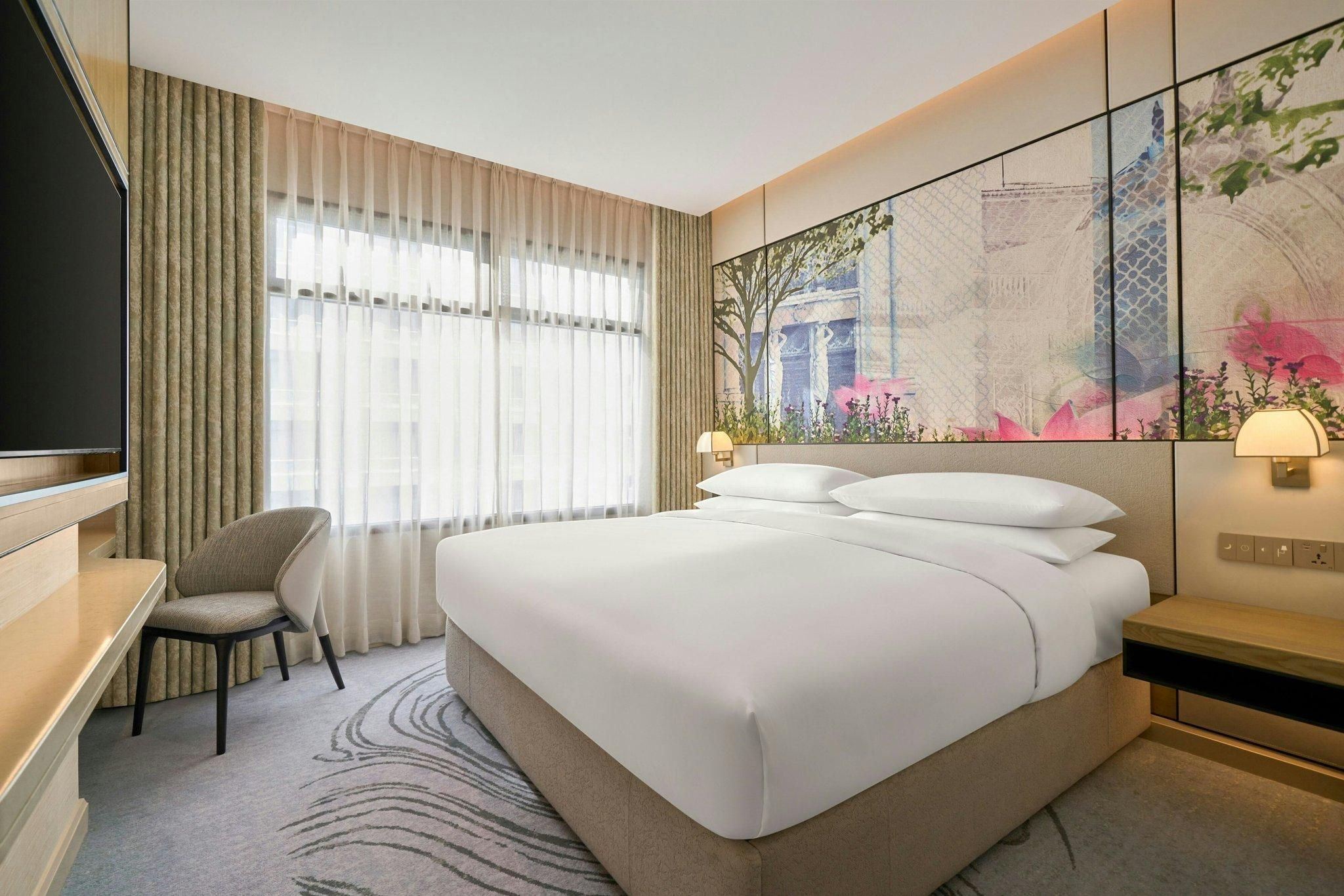Premier Suite, Club lounge access, Suite, 1 King, GrandOpera Tower