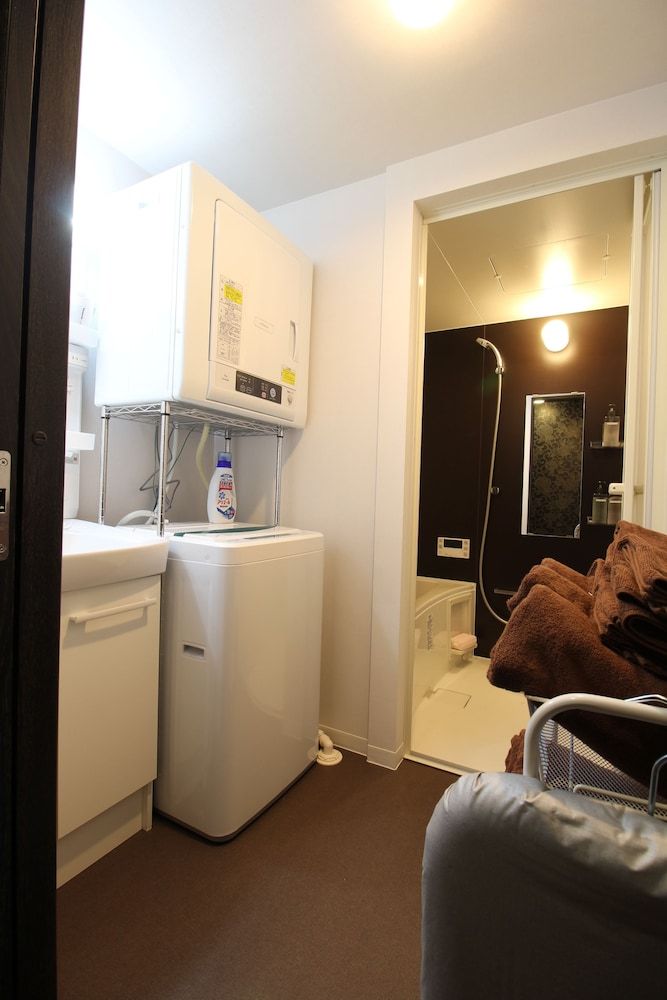 Kyoto Kyo-Hiiragi Traditional Townhome, Multiple Beds, Kitchen 5