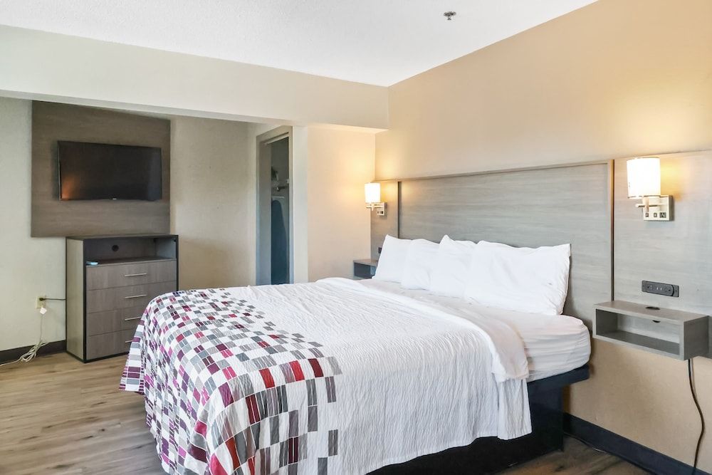 Suite, Non Smoking (2 king beds)